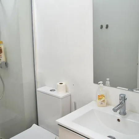 With Private Bathroom - Out Of Blue Pensión